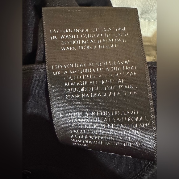 Liverpool stretch black ladies Fitted Pants. Size 4. GUC - Picture 10 of 12